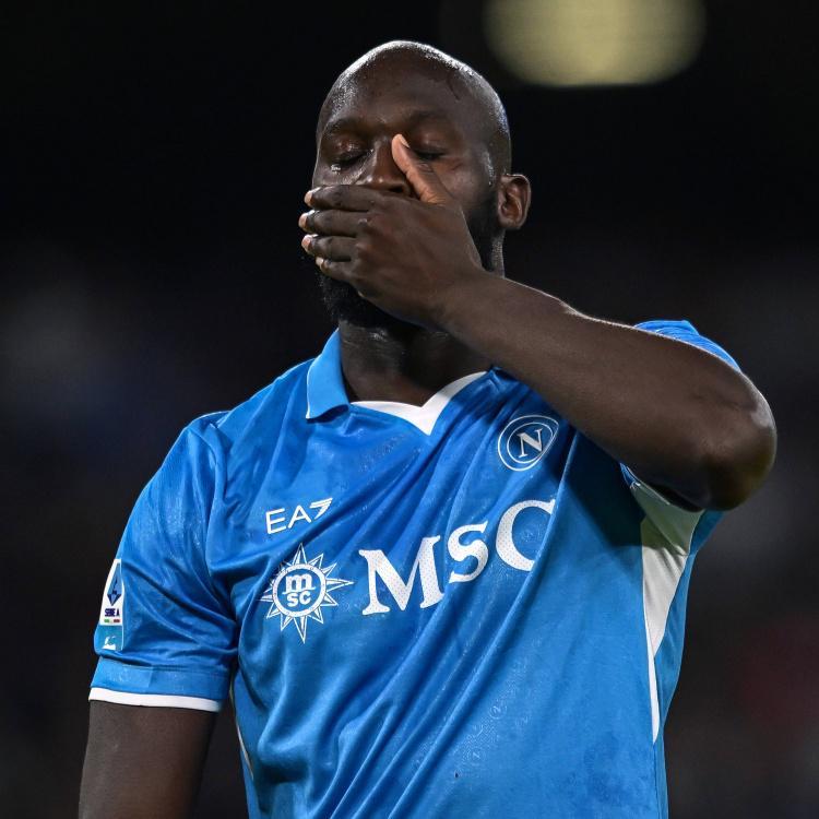 开云登录入口-那不勒斯队医：卢卡库伤情严重，考虑到恢复时间决定不做手术